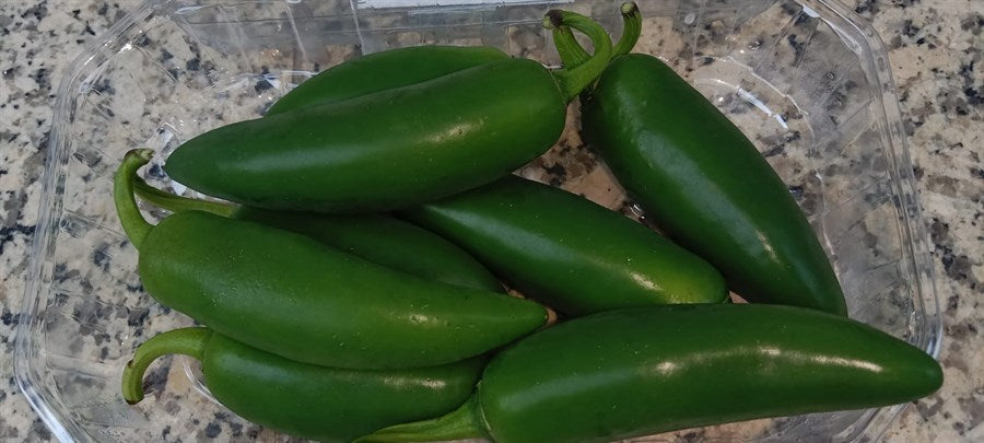 Hamai Fresh Jalapeno Peppers (200g)